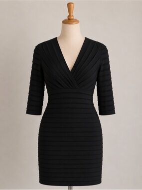 Adrianna Papell Black Pleated V‑Neck Sheath Dress